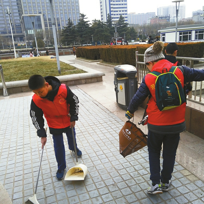 超人气的展会秩序井然 泉城义工志愿服务获赞