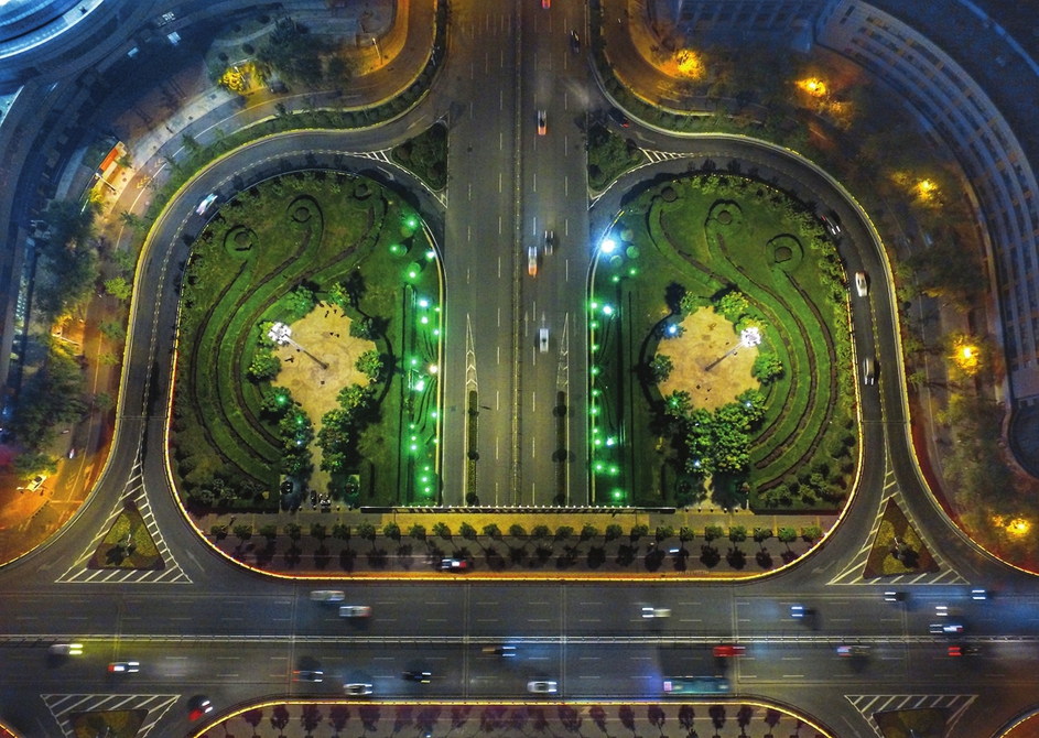 百名新华社签约摄影摄像大咖在济采风—— 济南之美摄心魄济南之韵气卓然