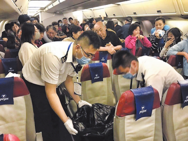 紧急速降！万米高空旅客肺出血 俄罗斯客机备降济南