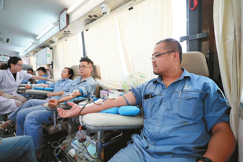 【创城再出发 品质再提升】济南炼化200人无偿献血