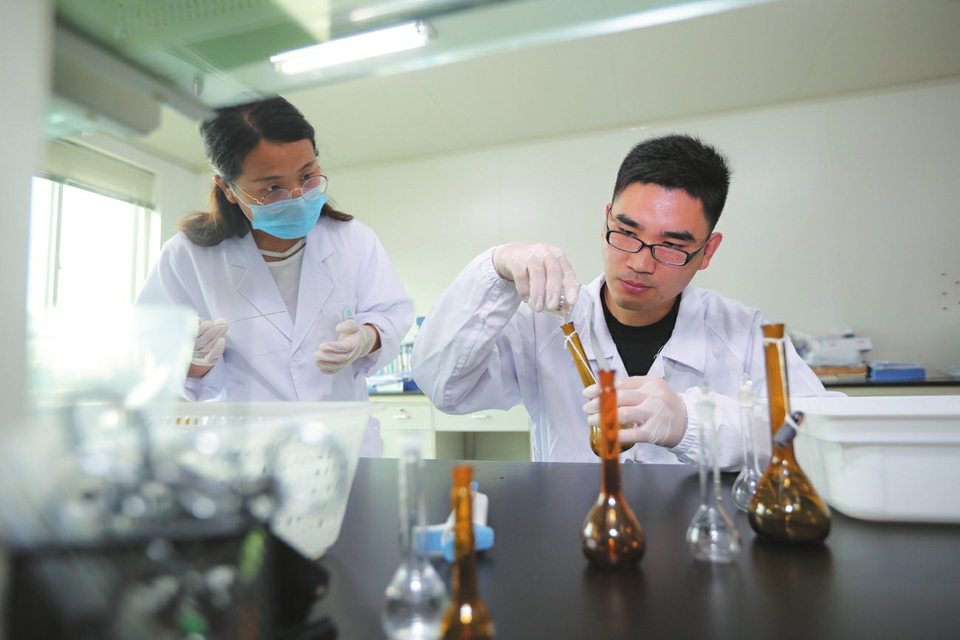 十年磨一剑赛克赛斯：今年营收目标30亿