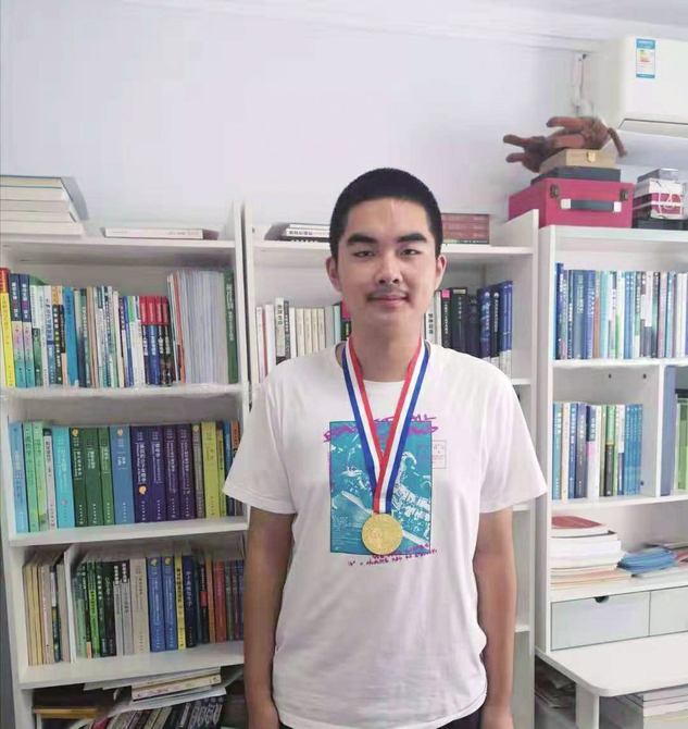 历城二中两名学子全国生物奥赛摘金被北大预录取