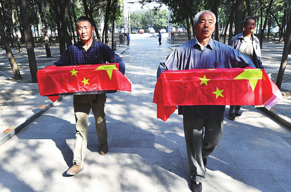 守墓20载，他帮烈士找着“家” 历城彩石两位无名烈士迁入烈士陵园安葬