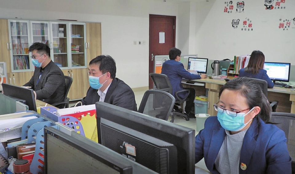 世纪金榜：为湖北捐赠340余万元图书和文具，筹集善款107万元