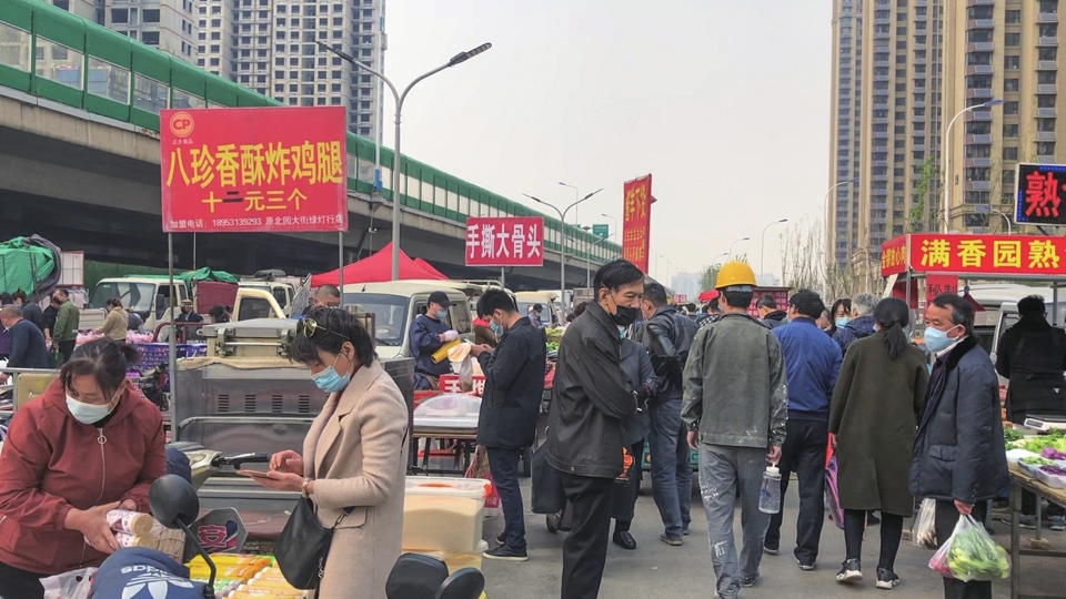 天桥区云锦便民市场防疫复工两不误 恢复“烟火气”生意和以前差不多