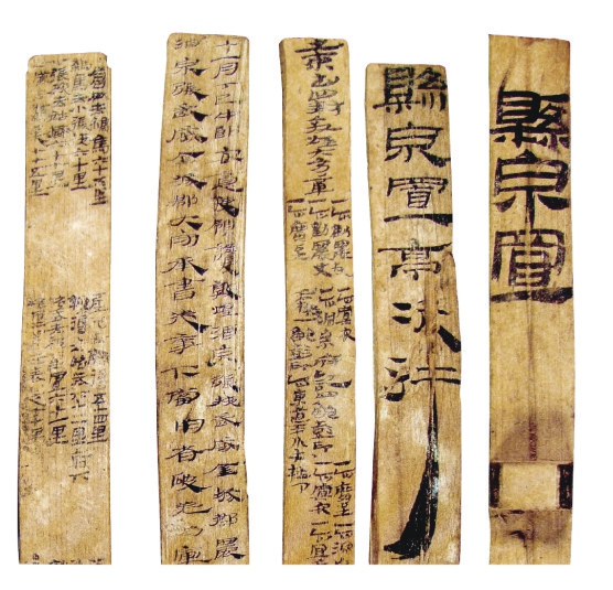 凿窟、工匠和颜料：敦煌壁画背后的故事